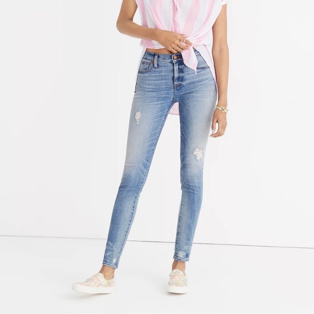 Madewell Distressed 9” High Rise Skinny Jeans